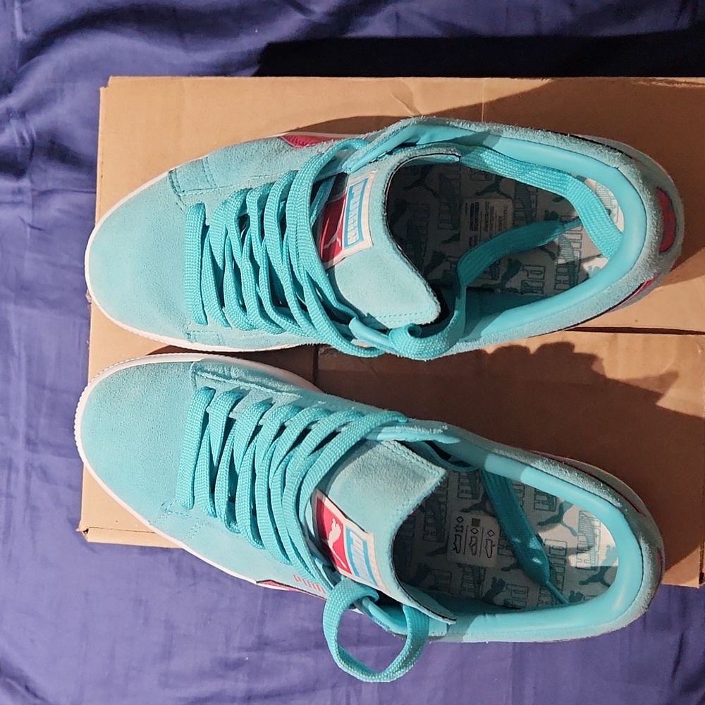Suede Classic blue curacao cabaret